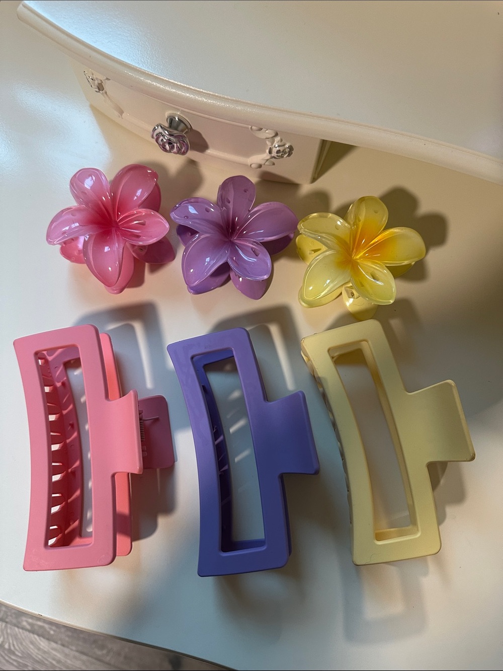 Flower & Claw Clip Set - Pink, Purple, Yellow
